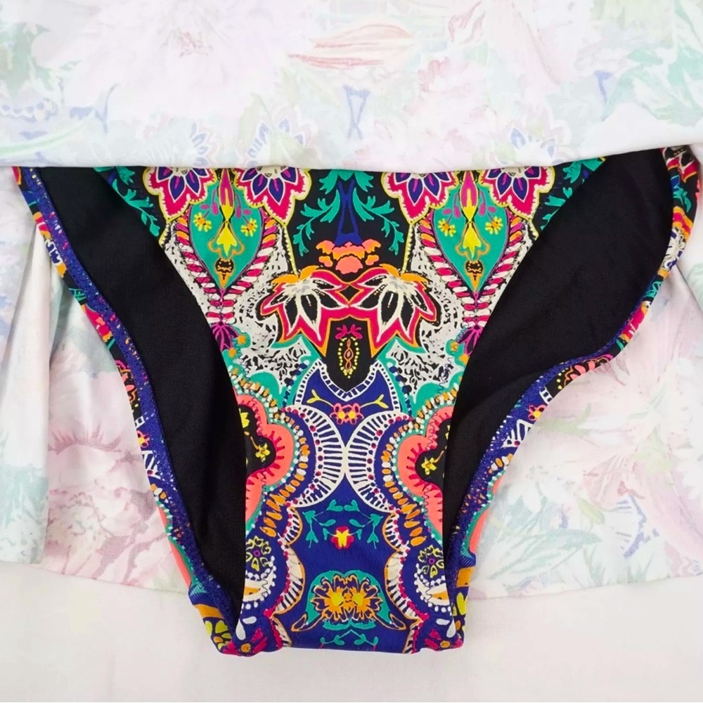 NWT [Johnny Was] Hannah Skirted Floral Printed One-Piece Swimsuit Womens Size XS - Picture 7 of 16